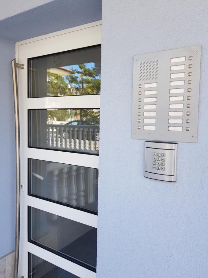 D&B Apartment 3 Paralía 외부 사진